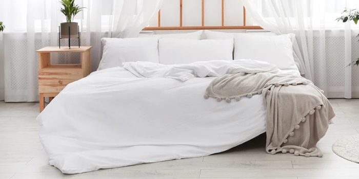 Minocasa Down Alternative Comforter